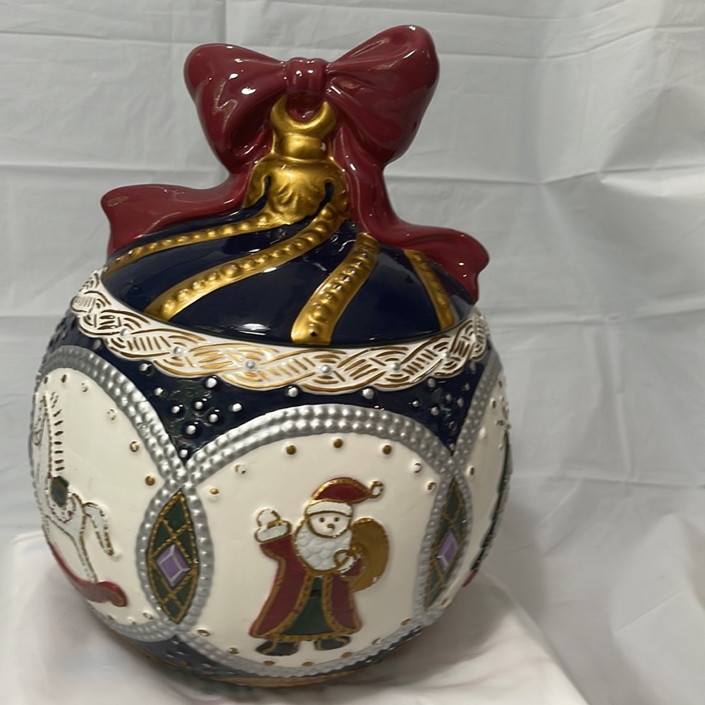 VTG JCPenny Home Collection Christmas ornament cookie jar - Picture 6 of 11